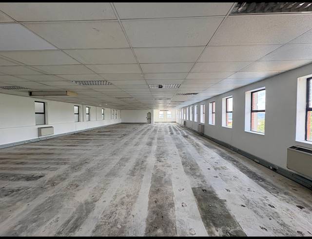 750M² OFFICE TO LET IN RANDJESPARK
